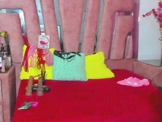 ella_modrish — Freechat on Flirt4Free