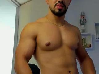 ezzio_scolaro on Flirt4Free 