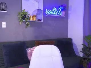 hanah_evans on Flirt4Free 