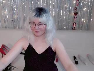 hanna_vibes on Flirt4Free 