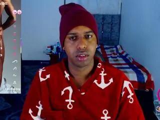 jhon_windsor — Freechat on Flirt4Free