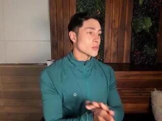 jones_austin on Flirt4Free