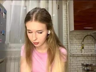 joycelyn_mctague on Flirt4Free 