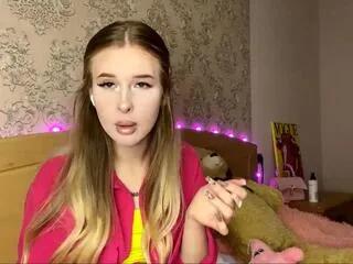 joycelyn_mctague on Flirt4Free 