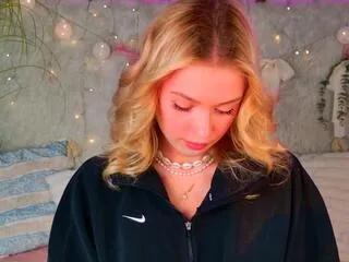 lily_rooney on Flirt4Free 