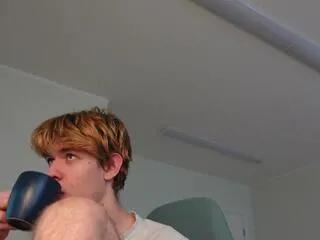 logan_fraser — Freechat on Flirt4Free