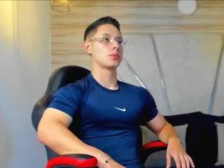 maxx_thomson on Flirt4Free 