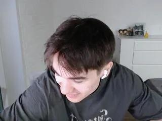 mick_love — Freechat on Flirt4Free