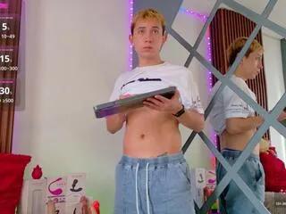 naughty_scott — Freechat on Flirt4Free