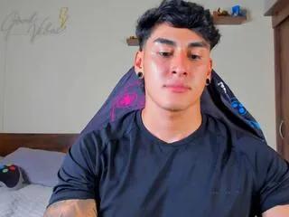 taylor_mclane — Freechat on Flirt4Free