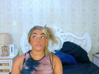 tianah_glow — Freechat on Flirt4Free