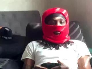 tonyy_huntt on Flirt4Free