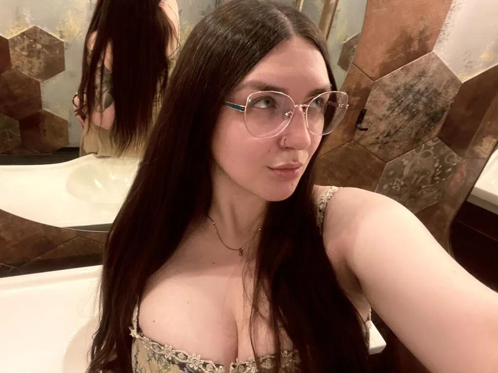 EvelynPurneli — I enjoy incredible conversations about life, destiny, cats, memes reddit conspiracy theories and ofc video games, I love to draw, and I'm always learning something new. In sex i like it vanilla with pepper mint cayenne spice but I like it the old...