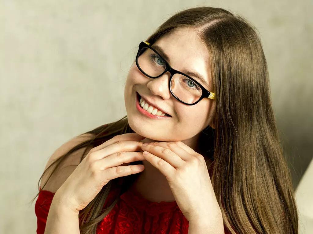 LettyThomson on LiveJasmin