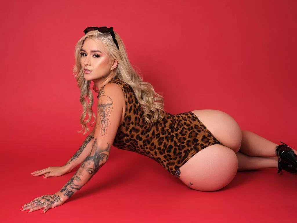 PamelaCaruso — Body art, health and beauty products, also keeping in shape is super important!