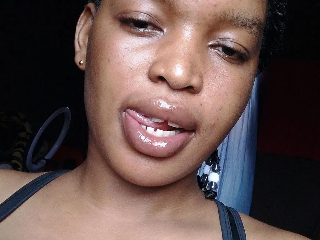 Skylerdavina — Enjoys good vibes and relaxed conversations, real connection, honesty, rose flower, cute dog, music and movies 