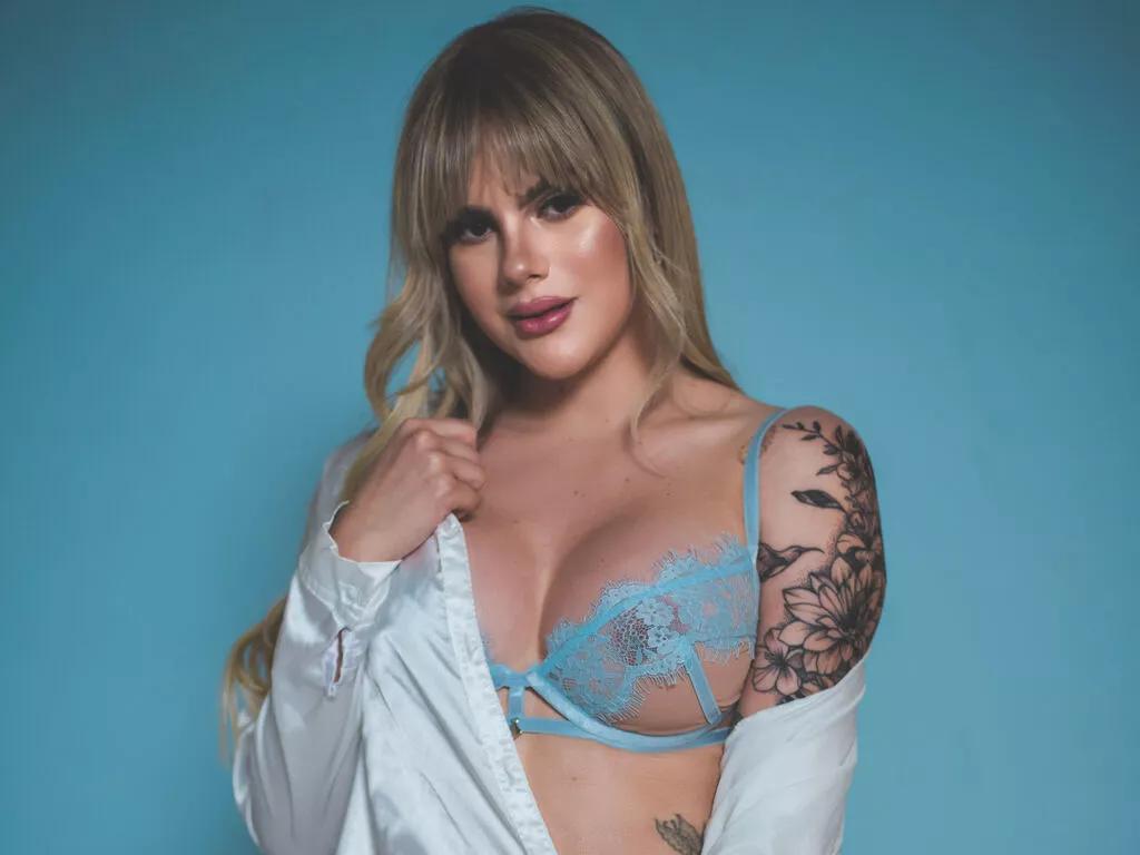 TinaMercier — I adore sweet, respectful, generous men... the kind who know how to treat a woman like a princess and know how to guide a fantasy. A gentleman who makes me smile, pampers me, and makes me feel special is the one who truly captures my attention and...