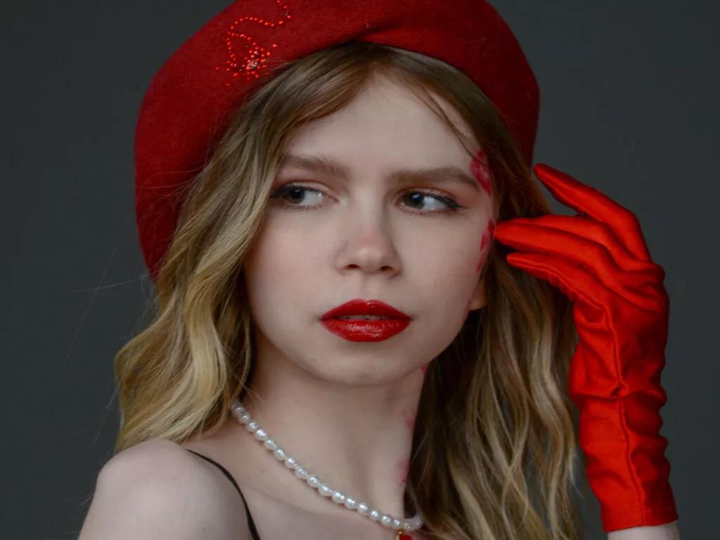 UnataMigdel on LiveJasmin