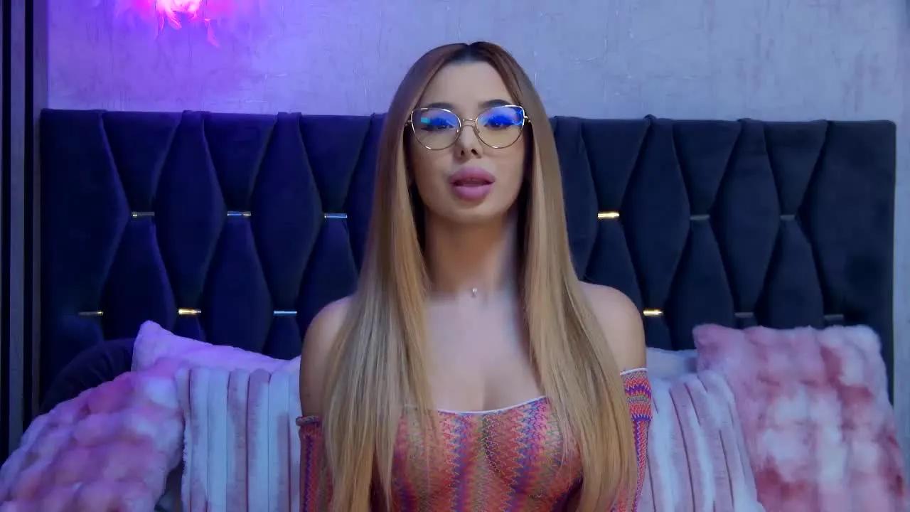 AriannaVoss on Streamray 