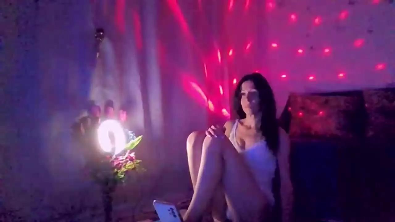 ElysaSun — Freechat on Streamray