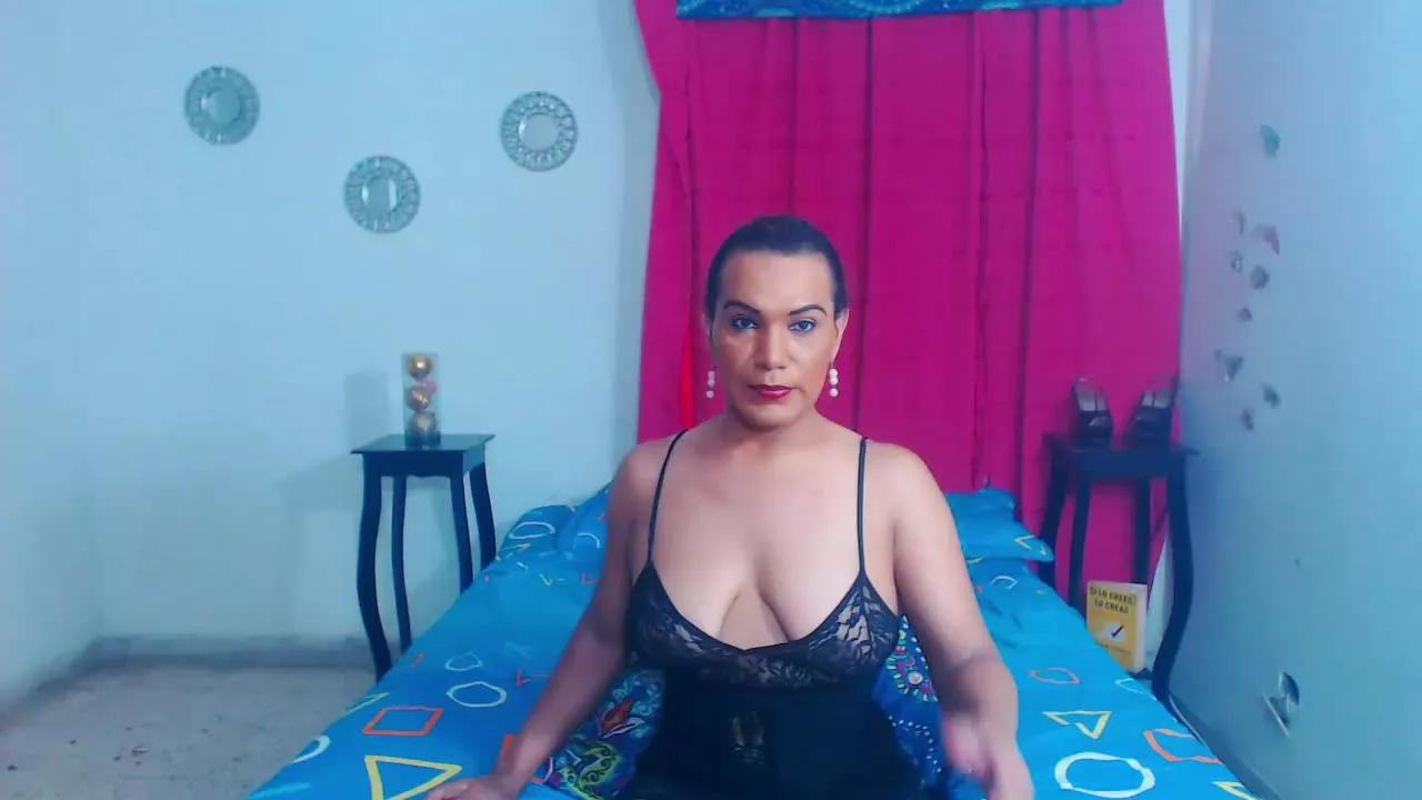 kimberlyfor4TS on Streamray