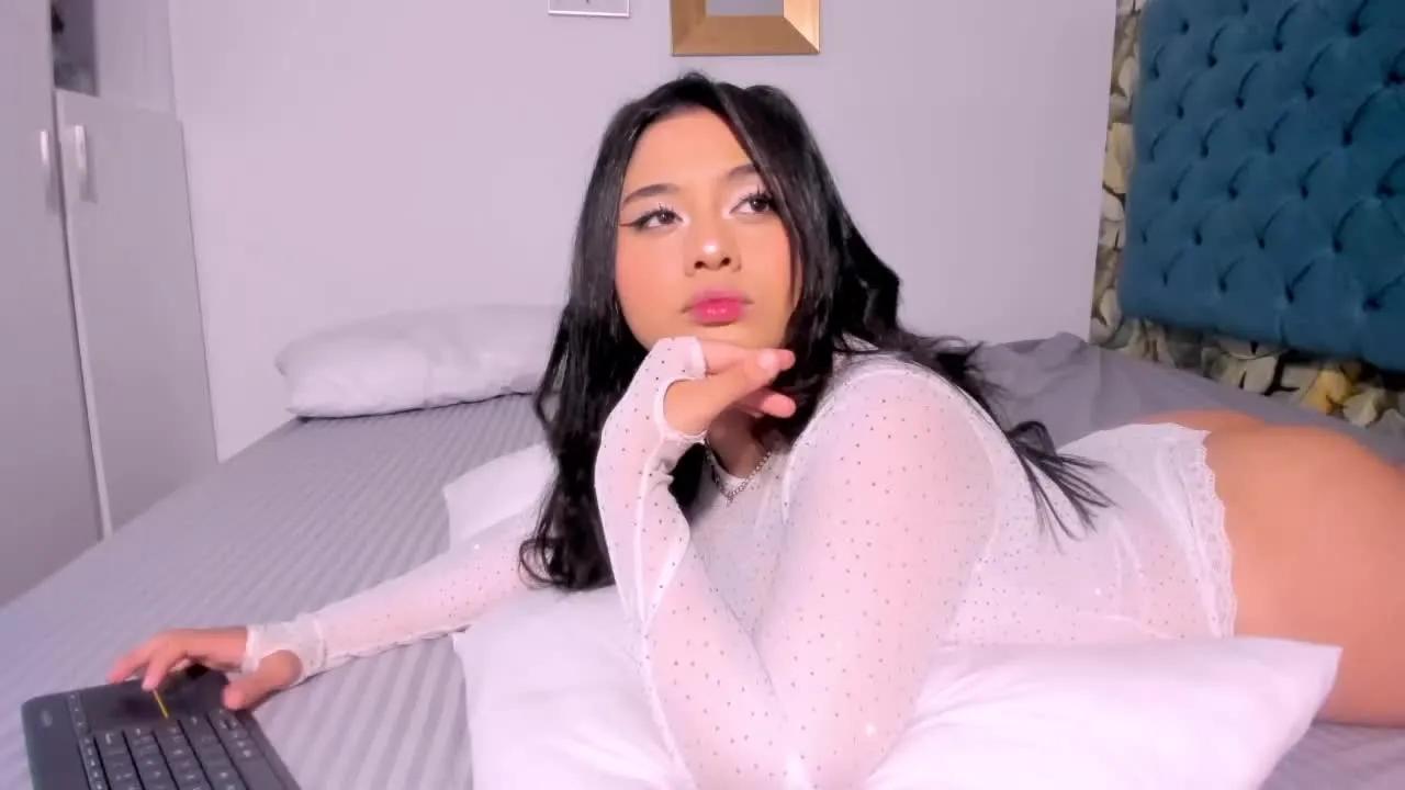 SharitSmith — Freechat on Streamray