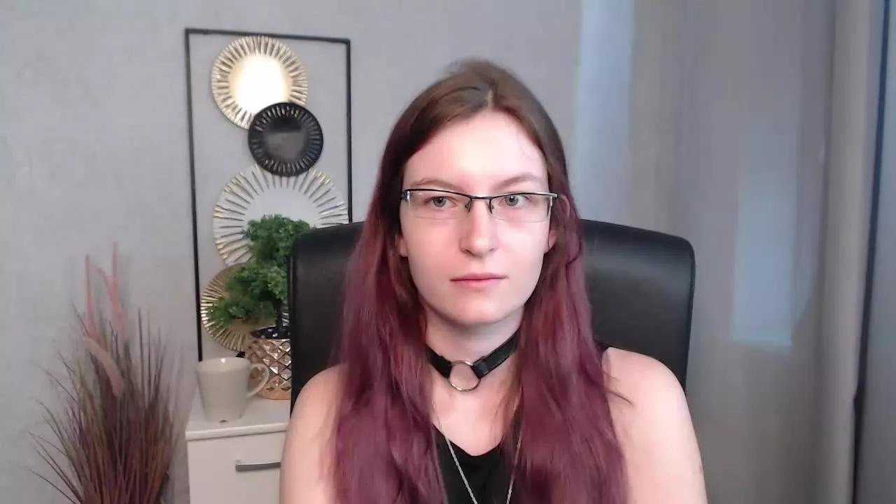 tastyEmma on Streamray 