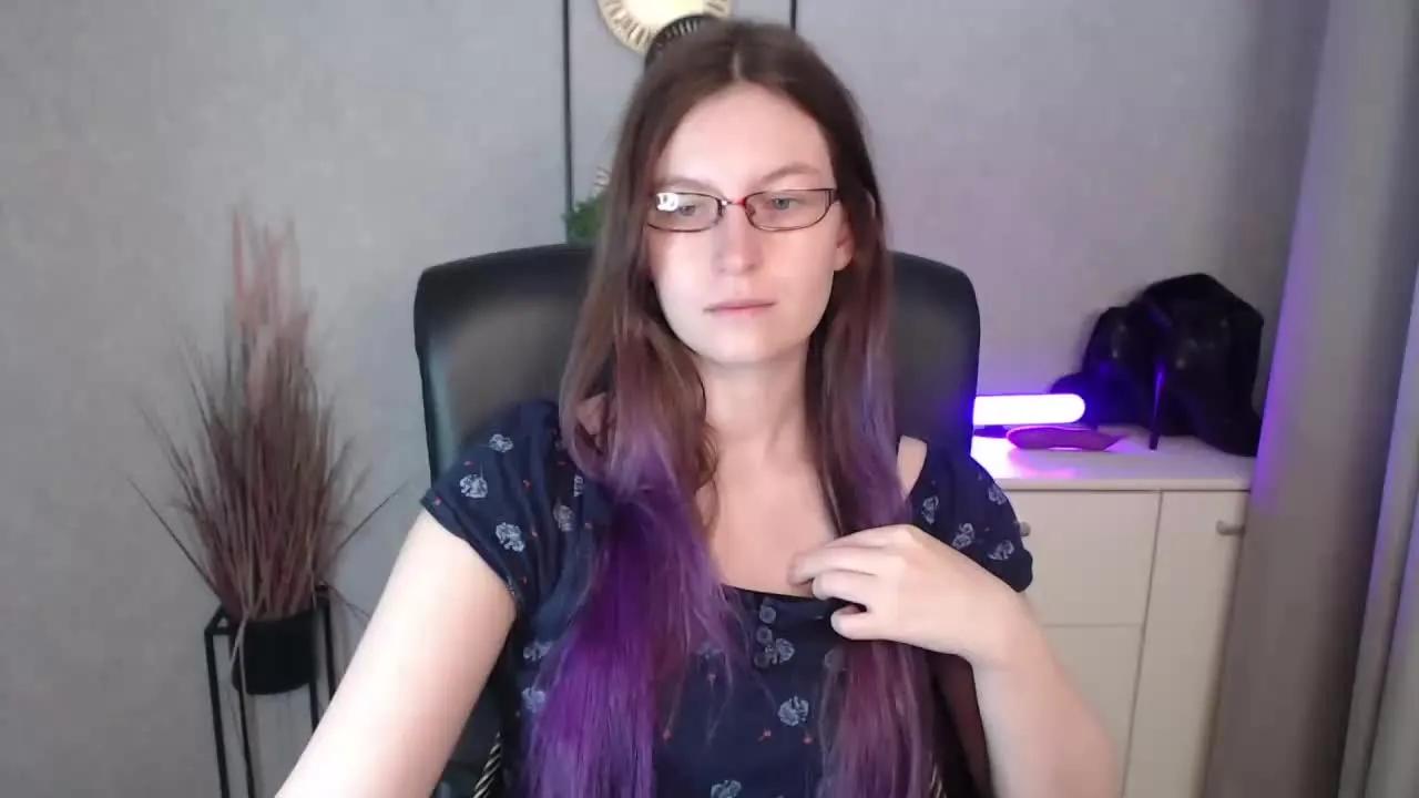 tastyEmma — Freechat on Streamray