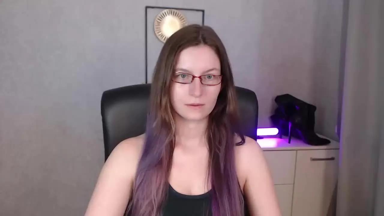 tastyEmma on Streamray 