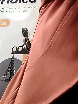 Offline _Sarah-Office1 on StripChat