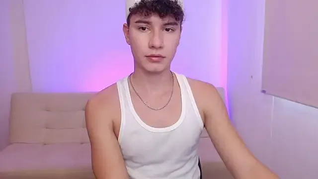 Offline adrian_morelly on StripChat