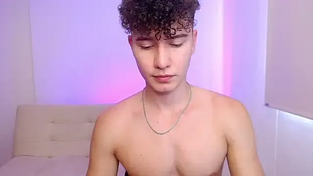 Offline adrian_morelly on StripChat