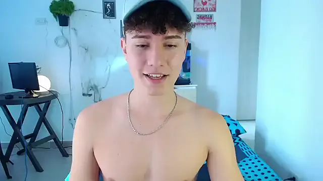 Offline adrian_morelly on StripChat
