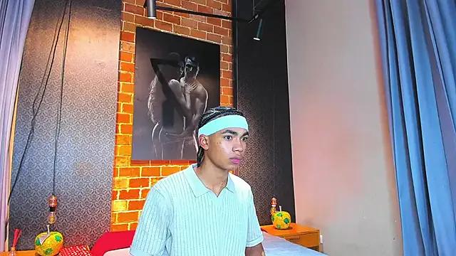 AlanCutee — give me a request