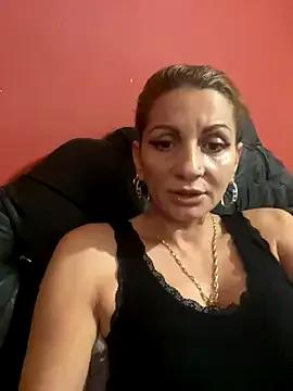 AlexiaKendall — vibe my domi and make me squirt