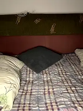 Offline alexyourboy on StripChat