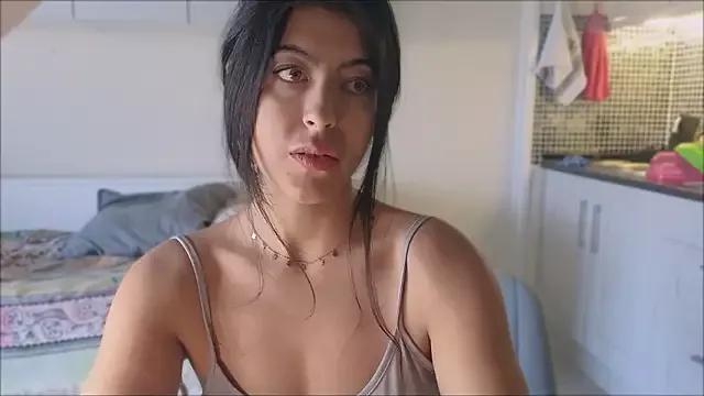 anabelcurvy on StripChat 