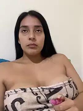 ariana_sweet87 — Make me wet 