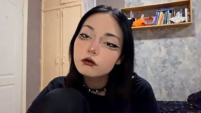 Beeping_Creature on StripChat 