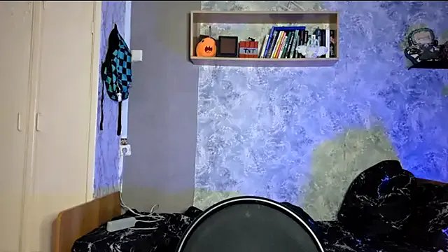 Beeping_Creature on StripChat 