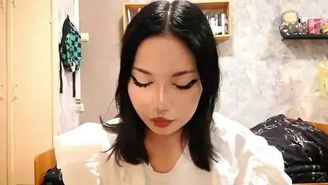 Beeping_Creature on StripChat 