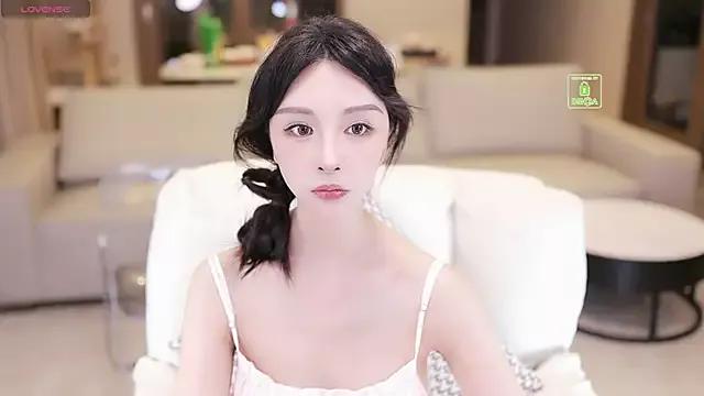 Bella-999 on StripChat 