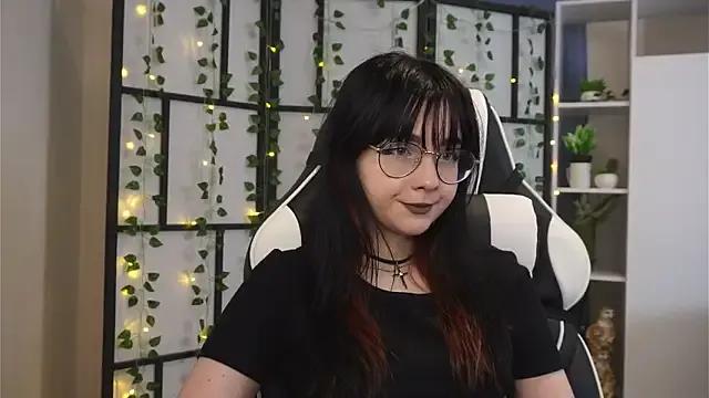 BereniceBattersby on StripChat 