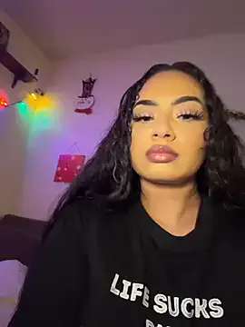 Offline CarmelaAnthony on StripChat