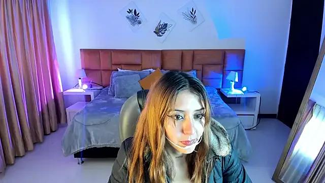 Catti_Brie — deep and very wet blowjob 