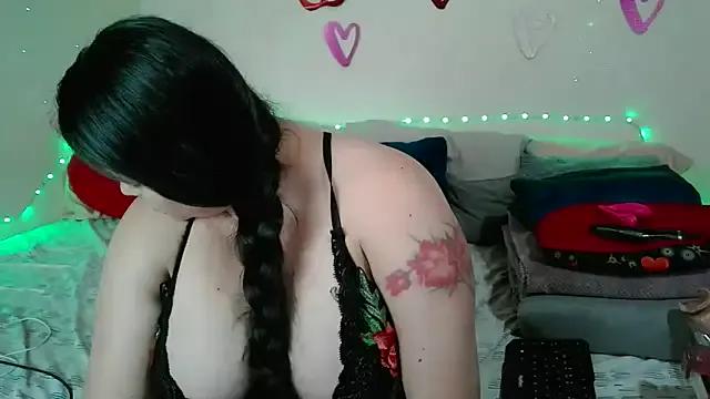 celeste_hotty on StripChat 