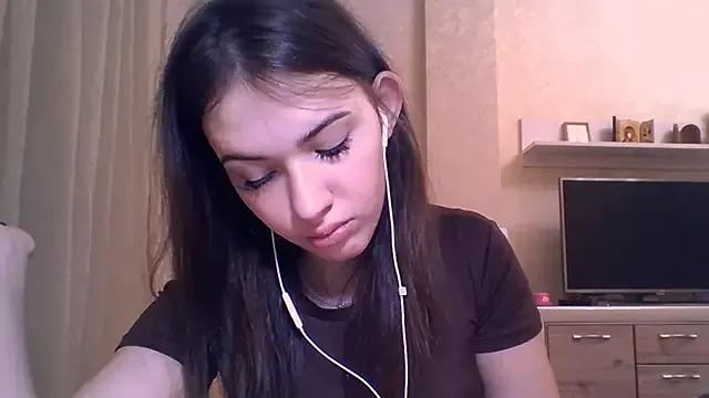 CeyaLier — Say Hi and Blow Kiss!