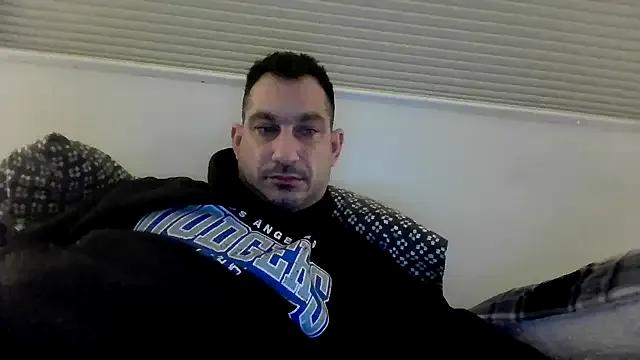 ckraiders84 — Freechat on StripChat