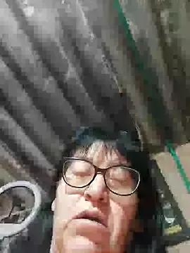 clarita_01 — Chupar.peson y tetas