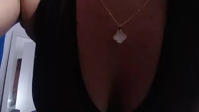 colombianmilf_ on StripChat 